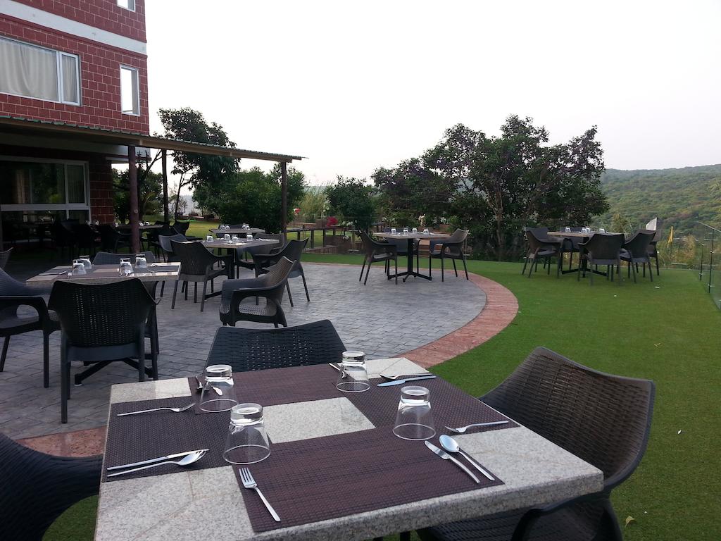 Bella Vista Resort Mahabaleshwar Restaurant