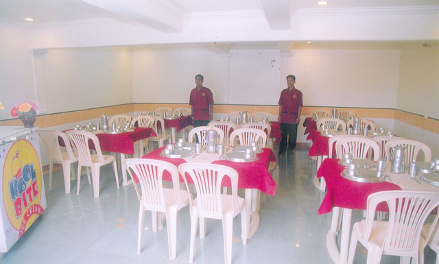 Sapna Hotel Mahabaleshwar Restaurant