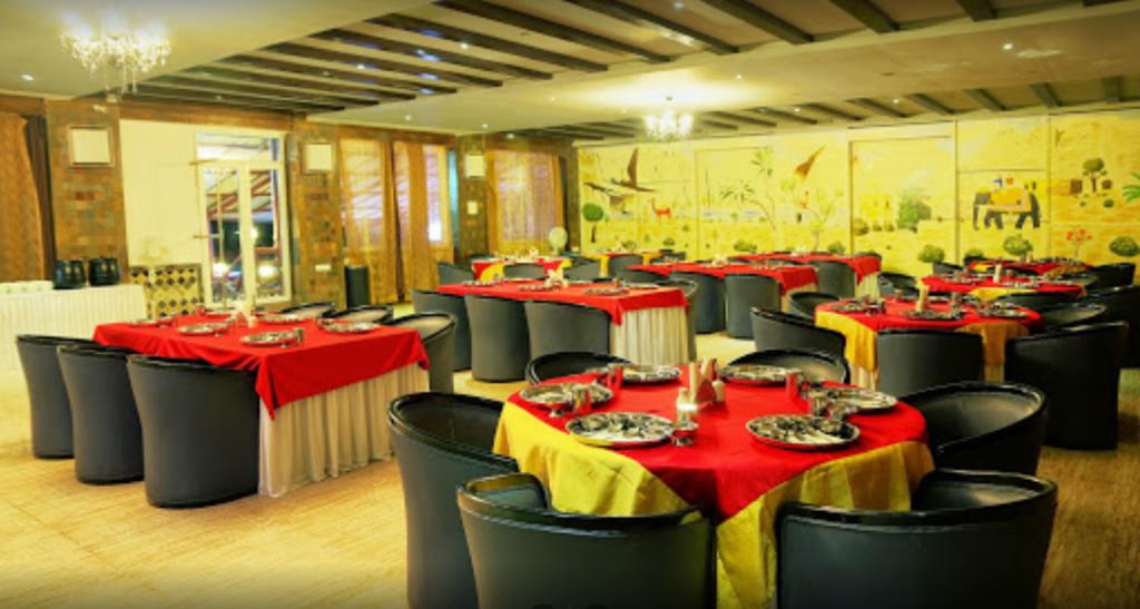 The Grand Legacy Resort And Spa Mahabaleshwar Restaurant