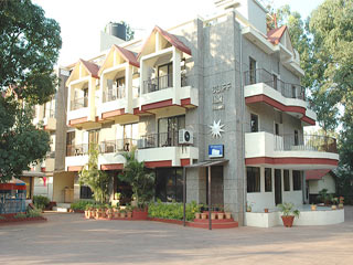 Cliff Inn Resort Mahabaleshwar